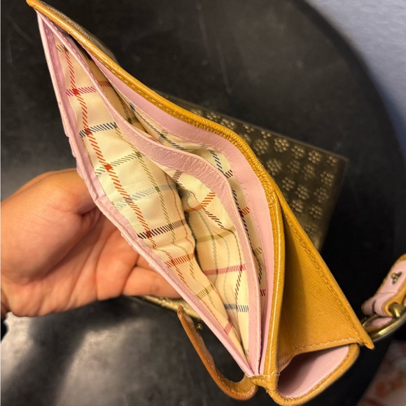 Coach Tan and Brown Signature Wallet - Picture 5 of 6